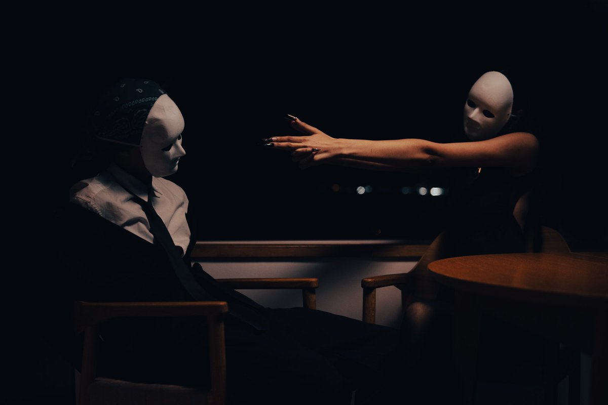 Vous pensez quoi de la cover alternative?