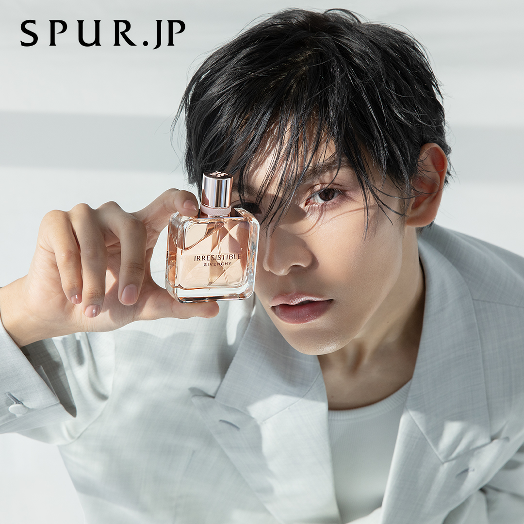 ジバンシィ 香水 イリジスティブル ラウール オーデパルファム SnowMan ラウールの個性を解き放つ、華やかなローズをブロンドウッドが