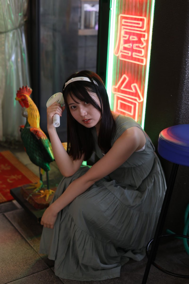 cream_6819's tweet image. 🧧#下北沢　#アーケード街　#アジア的混沌
モデル=神崎えれなさん@tiara_erena
#撮影会TIARA　@tiara_portrait