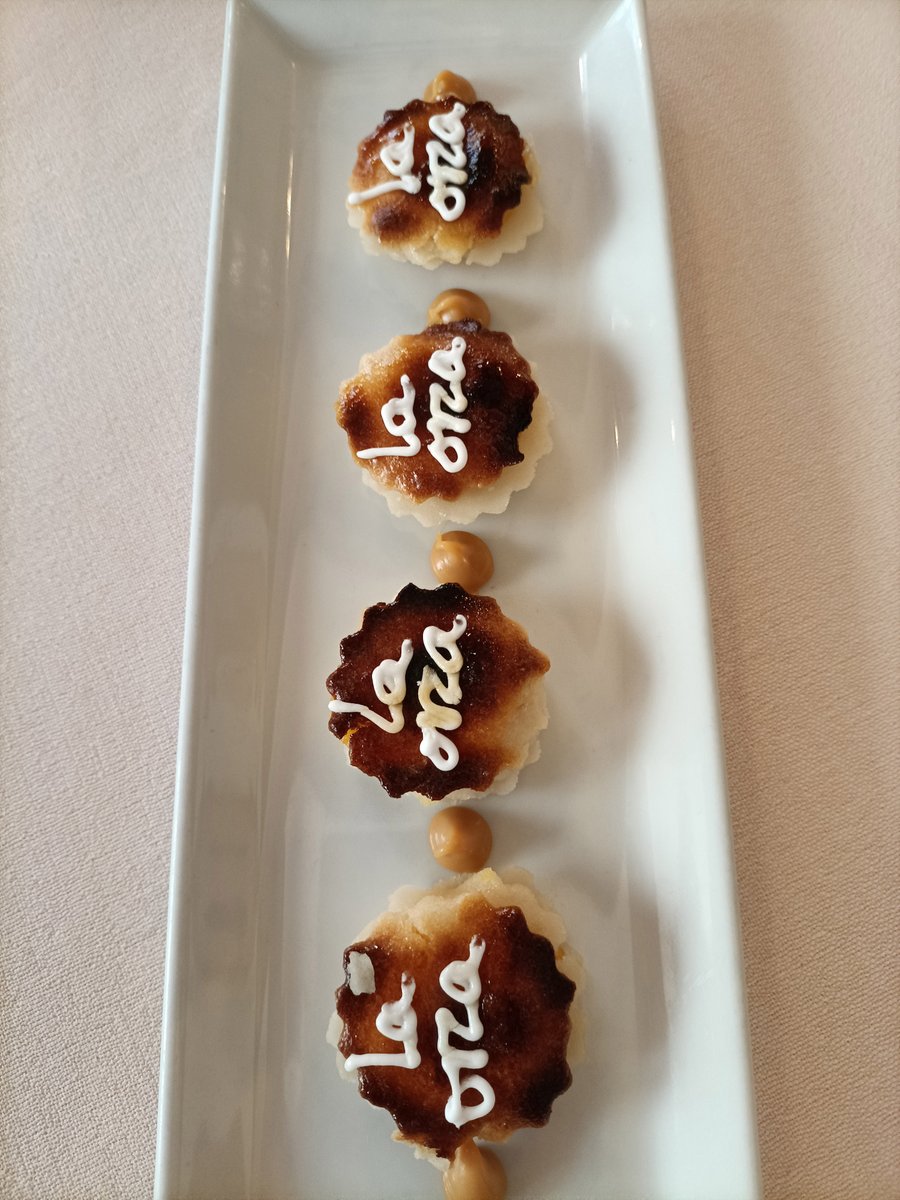 GourmetyM's tweet photo. Hemos visitado recientemente La Orza, en Toledo. Cocina visual, en la que destacan los imaginativos entrantes. Reinterpretación de algunos platos tradicionales y buenos postres. Buen blanco Linze Chardonnay - Viognier Barrica 2023 #restaurantes #Toledo https://t.co/cfHTfY5dZq