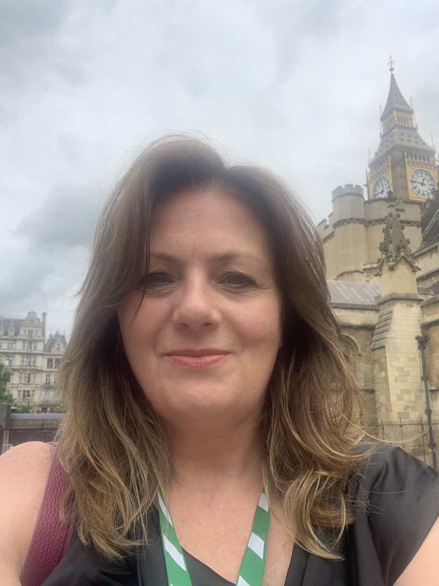 Just on way to get sworn in sometime soon. It’s all real now. #scottishlabour 
Will publish what I say later. Honour of my life to be the MP for Paisley and Renfrewshire North.