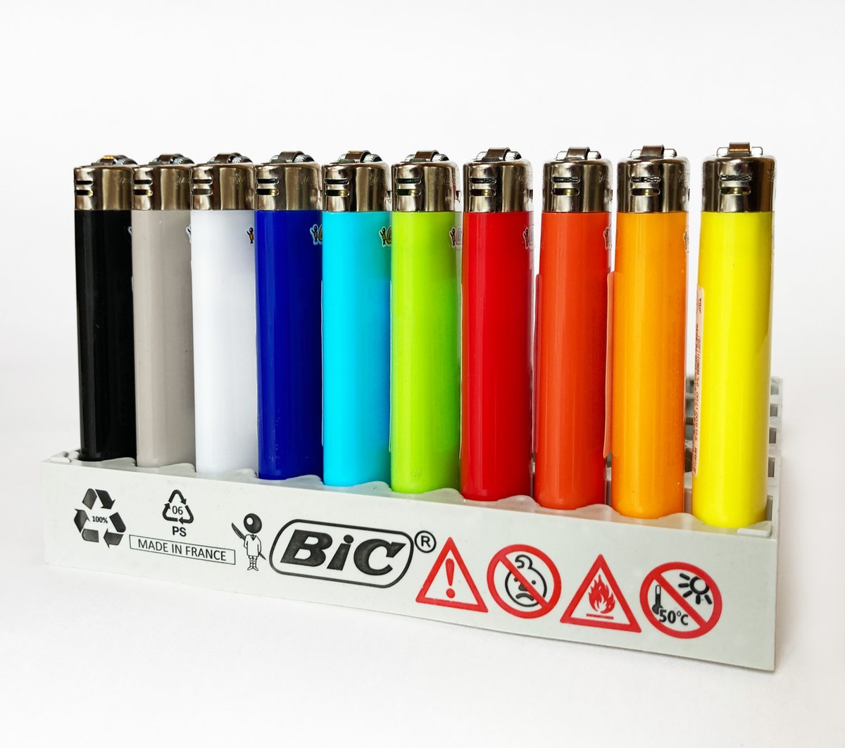 当店で30年近いベストセラー商品。 BICライター・レギュラー「J26」が