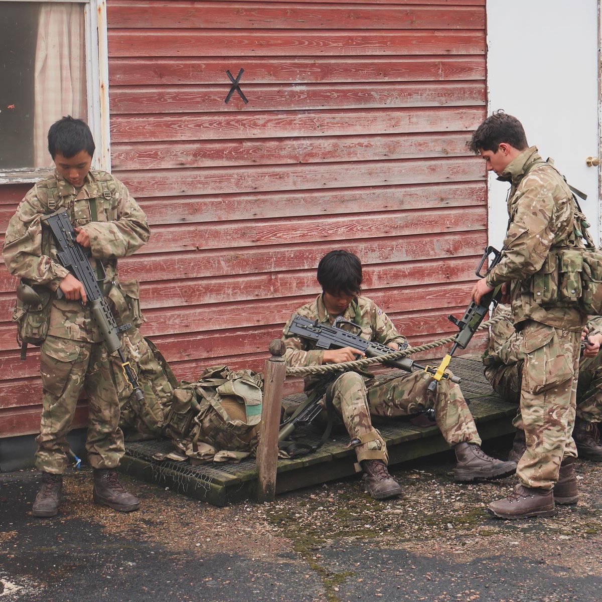 KingsSchoolCCF's tweet photo. in a series of scenarios and exercises using blank ammunition. At the end of this phase of the training, weapon cleaning was undertaken before travel to Hampshire for overnight accommodation at Berkshire ACF’s excellent Training Centre in Bramley. https://t.co/toNSEsy2Ne