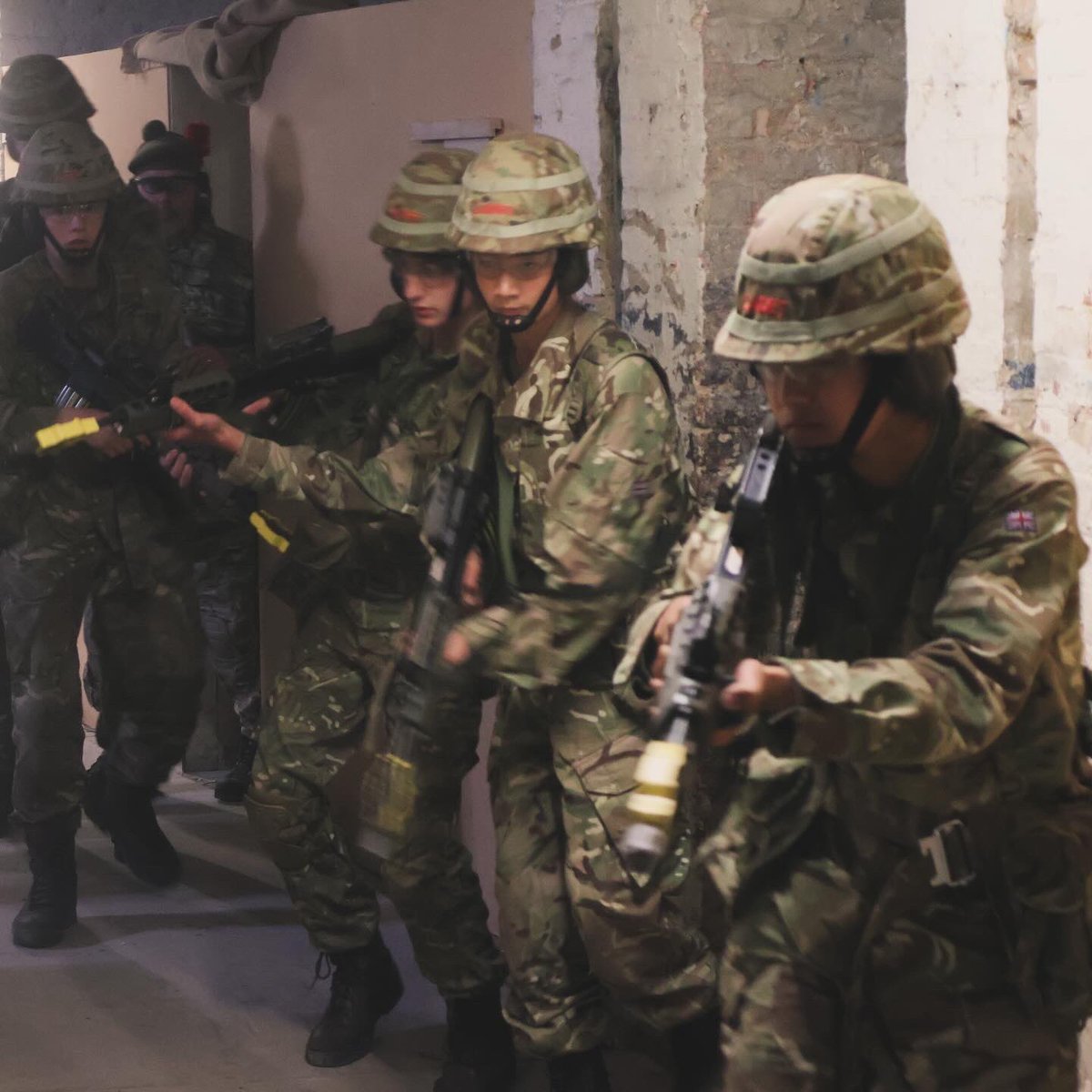 KingsSchoolCCF's tweet photo. in a series of scenarios and exercises using blank ammunition. At the end of this phase of the training, weapon cleaning was undertaken before travel to Hampshire for overnight accommodation at Berkshire ACF’s excellent Training Centre in Bramley. https://t.co/toNSEsy2Ne