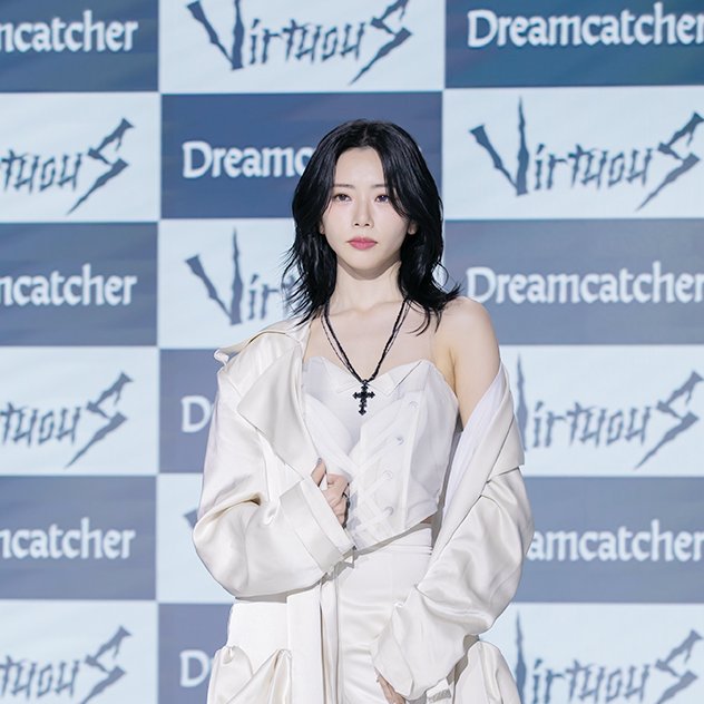 insomnicsy's tweet photo. THESE FOUR SEQUENCE OF PHOTOS

🔗https://t.co/ko2CQ0pJN3

#Dreamcatcher #드림캐쳐 https://t.co/m8yhVkHhuw