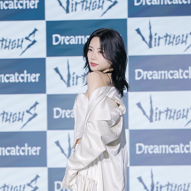 insomnicsy's tweet photo. THESE FOUR SEQUENCE OF PHOTOS

🔗https://t.co/ko2CQ0pJN3

#Dreamcatcher #드림캐쳐 https://t.co/m8yhVkHhuw
