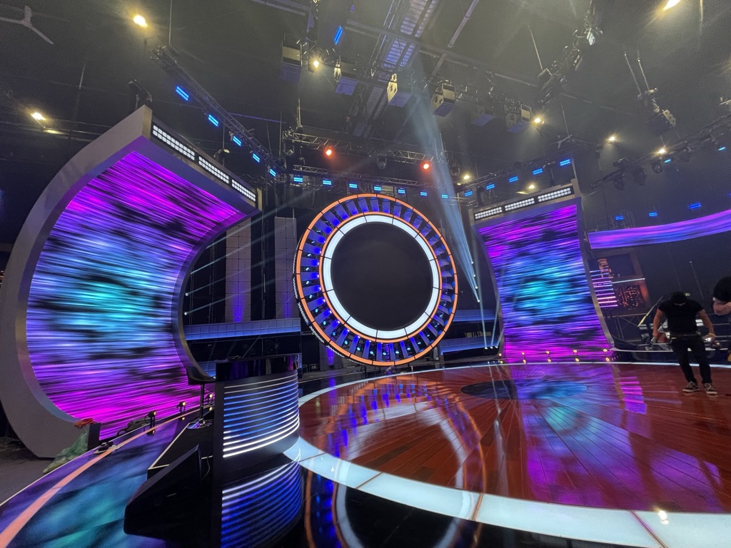 FIX8Group's tweet photo. 🎶🌟 Exciting Milestone Alert! 🌟🎥 For the past three years, FIX8Group has had the honor of collaborating with Lumiere Productions and the brilliant John Gallagher, supplying Hippotizer media servers for the electrifying TV show Beat Shazam! https://t.co/wdHB9AjNt7