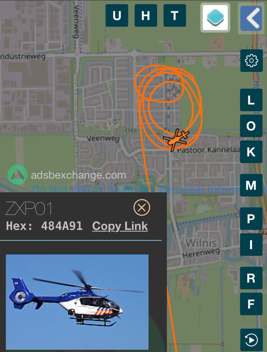 Politieheli vliegt rondjes boven Wilnis Marickenland…
<a href="/petershotnews/">PetersHotnews.nl</a>