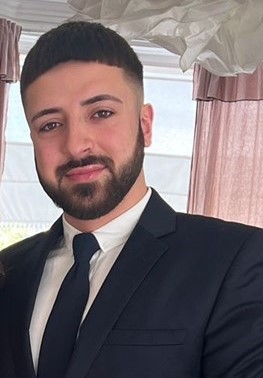 CrimeLdn's tweet image. Police say 26-yr-old Kyle Clifford (pic)  from Enfield is wanted in connection with the triple murder of three women at a property in Bushey in Hertfordshire last night.