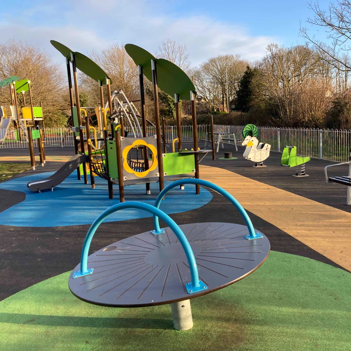 The Halstead play area has been well-received for its enhanced facilities, good design, and ample space, immediately enjoyed by children and praised by parents.

To find out more click the link below 👇

i.mtr.cool/wpiiwvkesv

#PlayForAll #InclusivePlayground