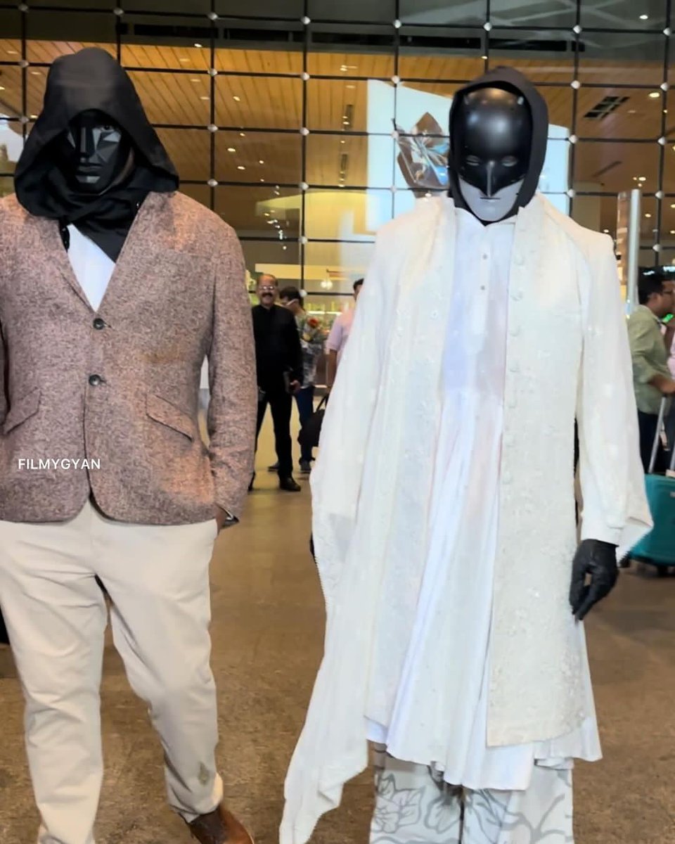 Everyone was thinking about them because media of entertainment found the masked persons in the airport.
#MaskedGuysAtAirport