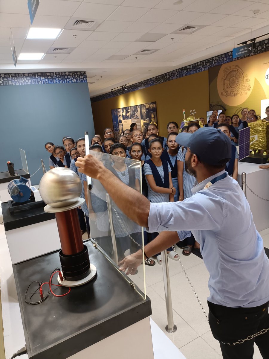 Vivek_Mehta11's tweet image. Celebrate the birth anniversary of #NikolaTesla at the @RSCBhavnagar Discover the #brilliantmind behind the #alternatingcurrent (AC) system and #TeslaCoil many more #technologies. Our special #exhibits will take you through Tesla&apos;s groundbreaking experiments and contributions.