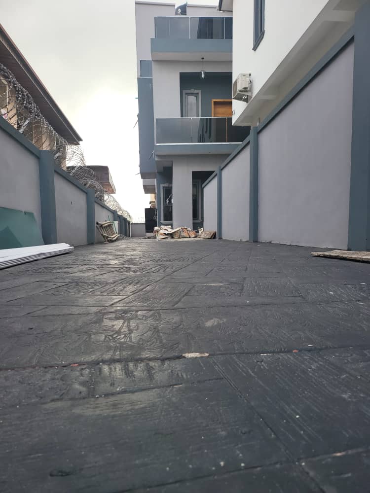 GreystoneNg tweet picture