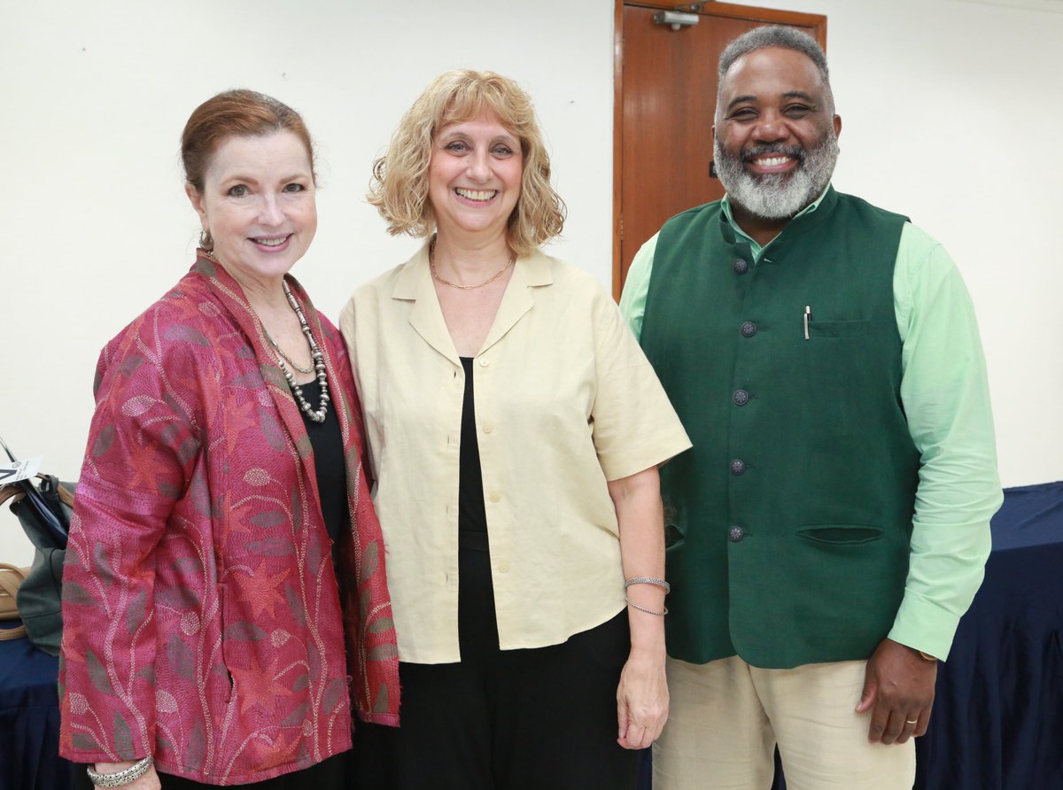 We are excited to launch the Extracurricular Intellectual Property workshop at the American Center, emphasizing innovation and Intellectual Property. It was inspiring to have <a href="/State_SCA/">Bureau of South and Central Asian Affairs (SCA)</a> Deputy Assistant Secretary Nancy Jackson join us to share her invaluable insights on IP,
