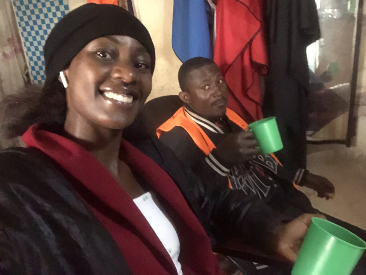MbabaziFridah's tweet photo. Today, I met Sharif, @SafeBoda driver in Bukoto. He lent me his jacket, glasses, and headsock. Such incredible kindness and service! On our way , it started raining heavily, so I told him to park Somewhere and we had tea together.🤗 Thank you, Sharif. I hope we cross paths again. https://t.co/4qx6ehhDvD