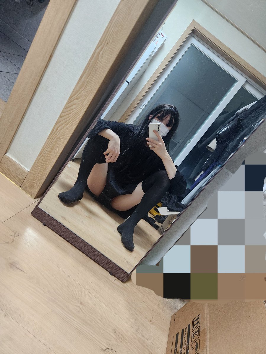 h_yang__ft03's tweet photo. 마라탕탕탕 고양이피신해서 먹는즁
여장하고 처음��로 밖에나가서 포장해왔다 흐억 헉
#섹트 #육덕 #꼬평 #자지평 #걸레 https://t.co/gWFp9IP3MG