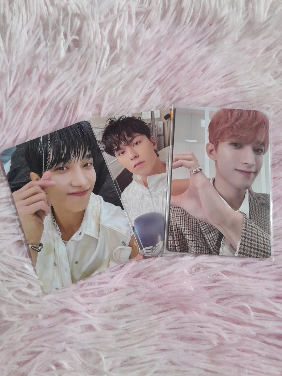 leekive's tweet photo. ~ #happymail 

hello, ate @itboycheol 🥹 prize received. grabe, ang alam ko one photocad nd unsealed album lang? GULAT NAMAN AKO RITO 😭 you're so sweet po talaga! sobrang memorable ng first win ko sa ga :( tysm po ulit, ate aki :3 ily! 🤍  #4ki_feedbacks https://t.co/G7wgfKTL2e