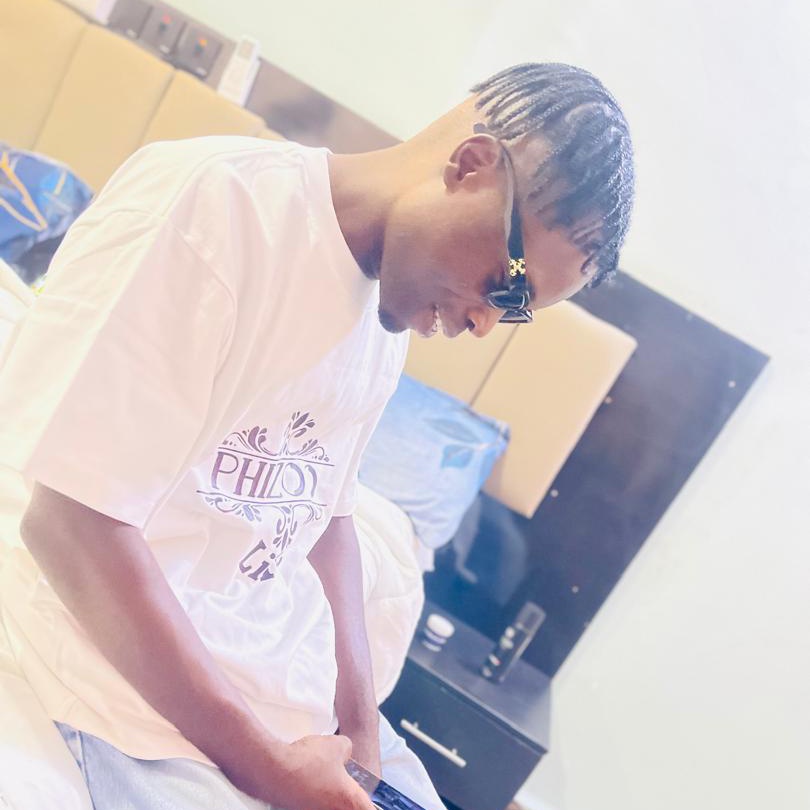 AmogaShedrack's tweet photo. #NewProfilePic https://t.co/rO7EnZIvlD
