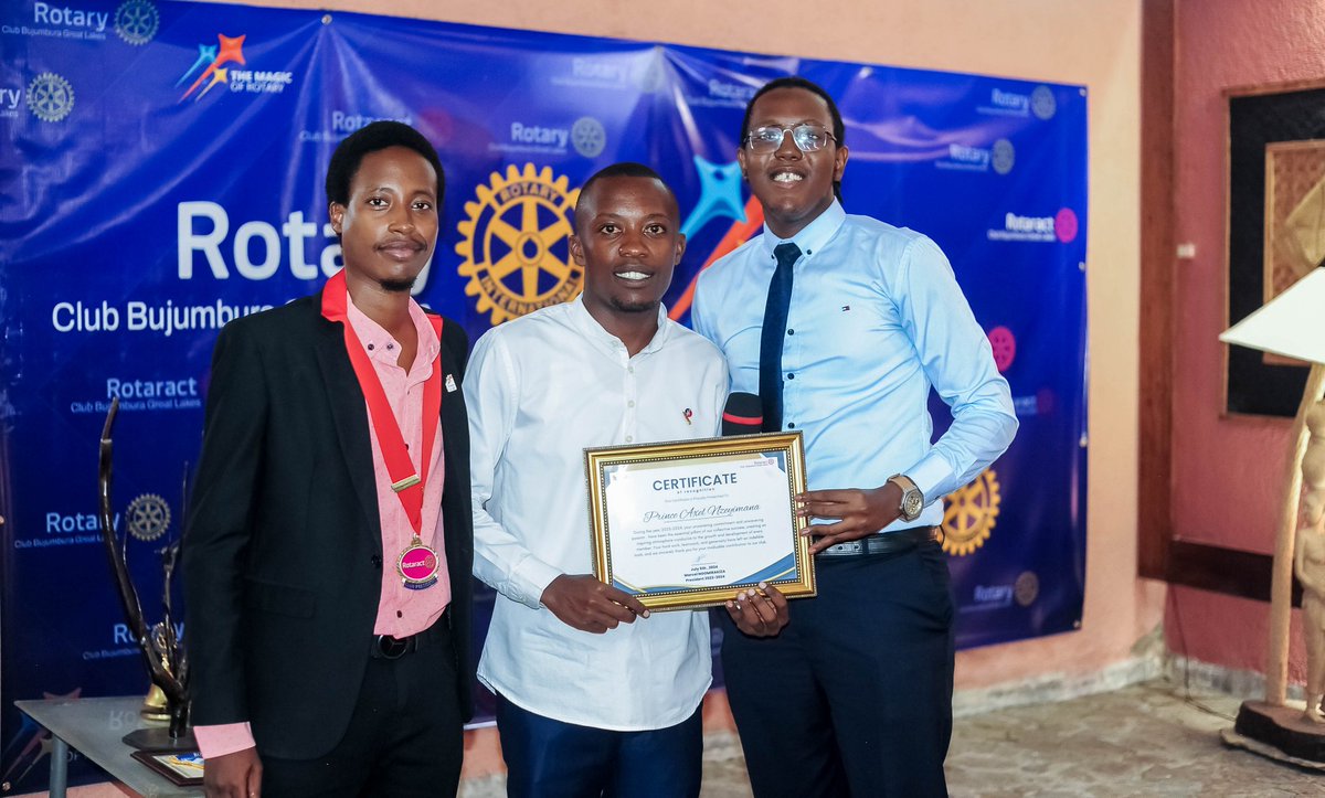 Axel Prince tweet media