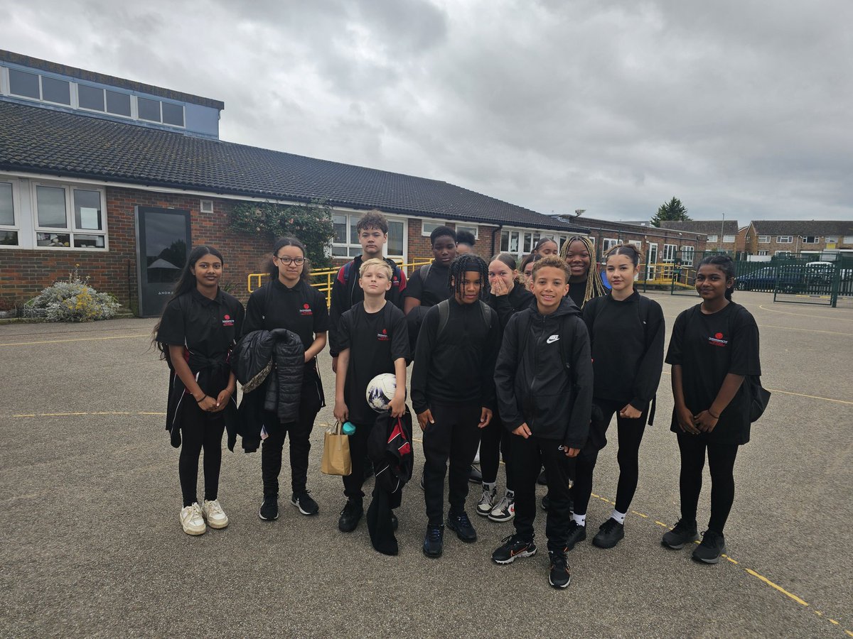 Noshin_Hussain tweet media