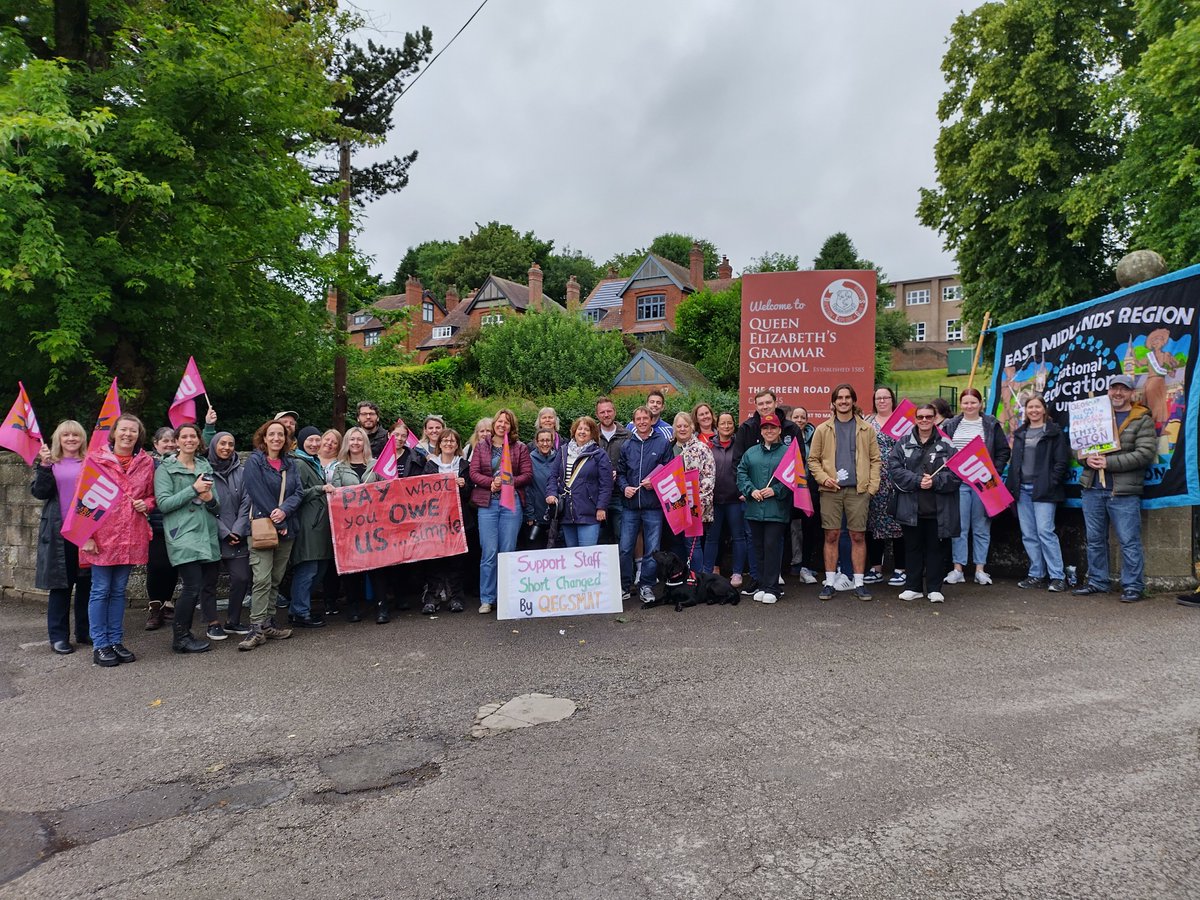 Even more members on the picket line this morning than yesterday at QEGS!