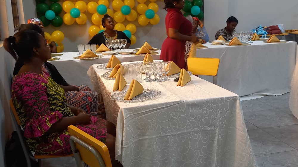 BESIABA1's tweet photo. Kayayei Empowerment Programme 

Ongoing 2nd Cohort skills Training https://t.co/MzjNZo064x