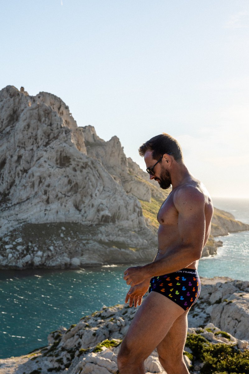 Les nouveautés été 2024 sont arrivées chez Garçon Français, découvrez la collection haute en couleurs canards arc-en-ciel sur: garcon-francais.fr/fr/nouveautes-… 
<a href="/GarconsFrancais/">Garçon Français</a> #mens #underwear #garconfrancais