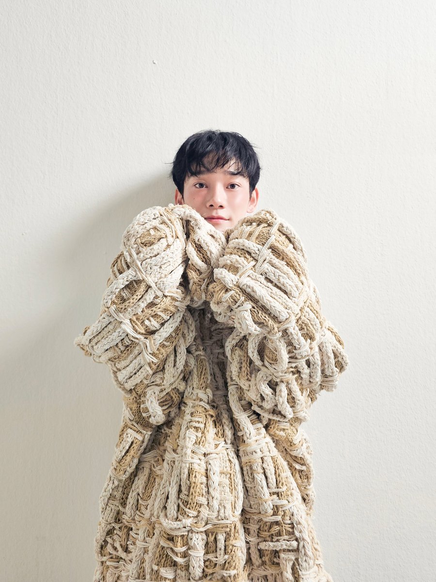 CHEN_INB100's tweet photo. 📸 COSMOPOLITAN KOREA Behind Photo

https://t.co/WHCxKtjfW3

#첸 #CHEN #DOOR #빈집 #Empty https://t.co/w2KKSnwNHf
