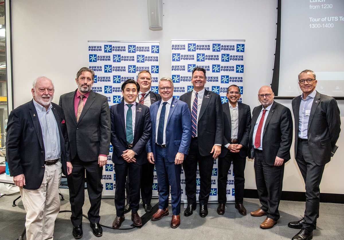 ivanchuax's tweet photo. 🇦🇺🇬🇧🇺🇸 Record-breaking numbers: Thrilled to host the @AUKUSforum again at UTS Tech Lab, where #defence research and innovation takes center stage! Together, we're shaping the future of defence technology. #AUKUS #AdvancedCapabilities https://t.co/whJhPLdTPE