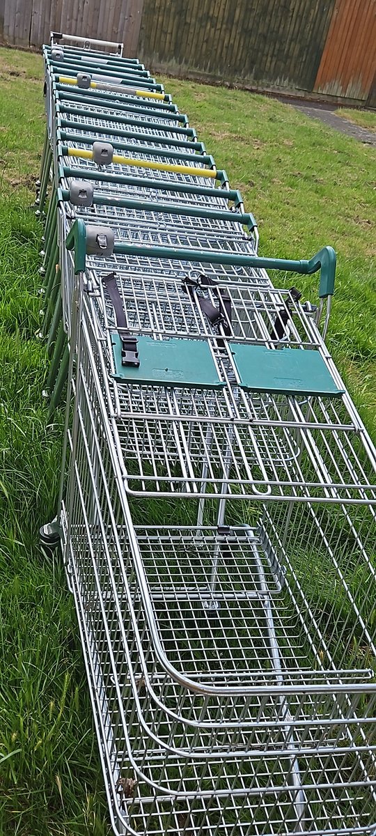 ChrisCovill's tweet photo. Hey @Morrisons Any chance you could move your trolleys from Warwick way? We've got 15 at the moment and if any more turn up we won't be able to get past. https://t.co/VsFKAuJjcB