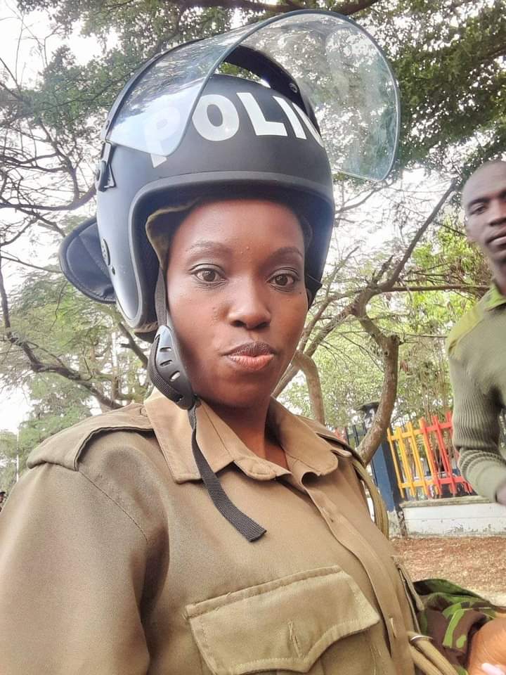 CrimeBusterKe's tweet photo. We take this opportunity to thank every citizen of Kenya who cooperated well with the multi- Agency security officers during the demonstrations in Nairobi CBD and any other part of the country a success. Keep it up. https://t.co/a7dx95yAnK