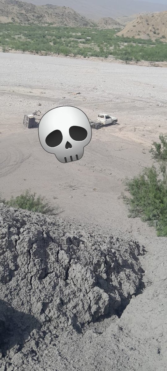 Info_Balochistn's tweet photo. A vehicle damaged in a #Landmine explosion in Tehkedar Nadi #Dukki Town of #Balochistan, the driver of the vehicle suffered minor injuries, https://t.co/P6QFKf9Cs2