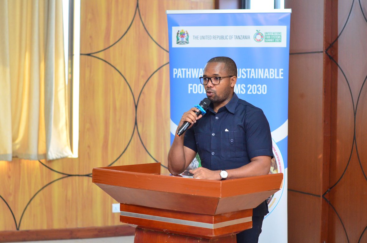 FAOTanzania's tweet photo. 📍 Morogoro

@FAO &amp; stakeholders are strategizing the design of the Food Systems Integrated Program under GEF-8. The program will be implemented in Usangu Landscape &amp; Zanzibar targeting

🌾 rice
🐄 livestock
🐟 aquaculture

Efforts will ⬇️ ecological footprints from farm to table https://t.co/pczSDu6hsn