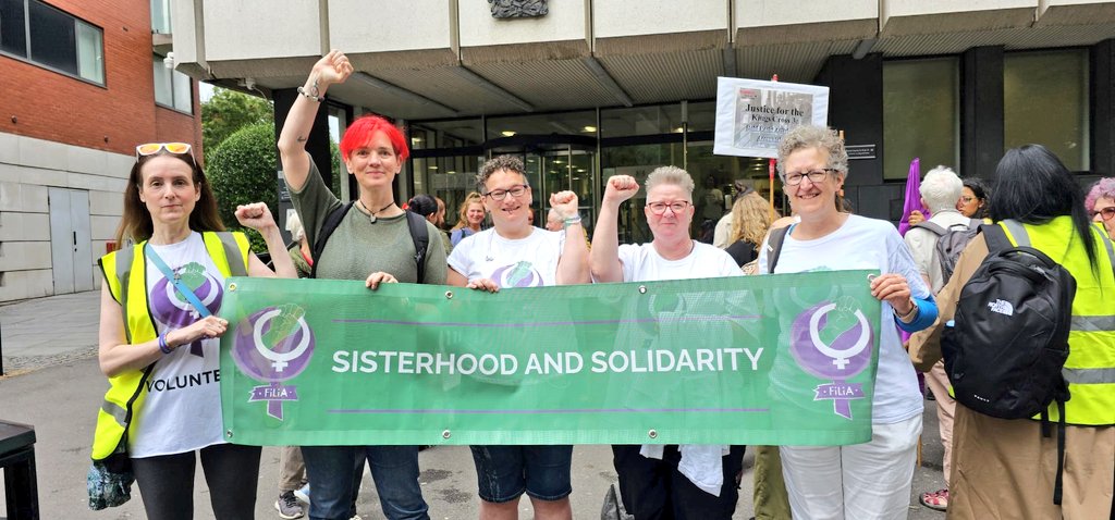 FiLiA_charity's tweet photo. #FiLiA
#Sisterhood
#Solidarity
#KingsCross3
#nojusticenopeace
#DropTheRacistCharges
#SelfDefenceIsNoOffence
#FeministsAgainstRacism https://t.co/Y1otq9JFSy