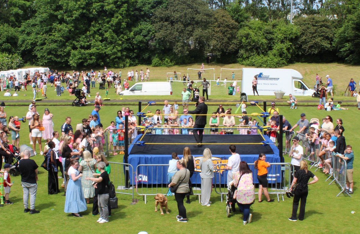 Milnbank Housing Association (@milnbankha) on Twitter photo Our Gala Day brought community spirit to <a href="/AllyParkHub/">Alexandra Park Sports Hub Glasgow</a> at the start of June. Families, friends & neighbours all gathered to enjoy the festivities. As always the wrestling proved popular, and there was also face painters, inflatables, bingo and a tombola. Great fun had by all! Our Gala Day brought community spirit to <a href="/AllyParkHub/">Alexandra Park Sports Hub Glasgow</a> at the start of June. Families, friends & neighbours all gathered to enjoy the festivities. As always the wrestling proved popular, and there was also face painters, inflatables, bingo and a tombola. Great fun had by all!