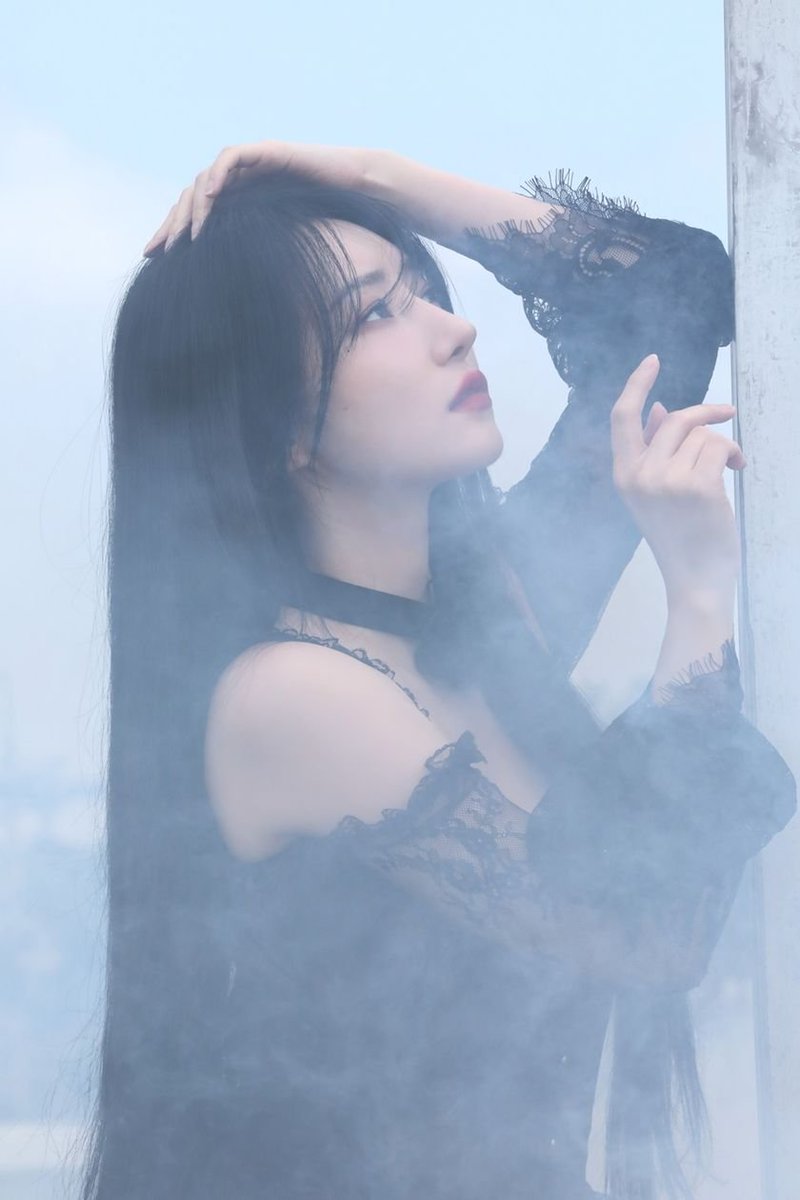 2Moori's tweet photo. [Pic] Genie Dreamcatcher 10th Mini album Jacket shooting behind (1)

#드림캐쳐 #Dreamcatcher #10th_Mini_Album #VirtuouS #JUSTICE https://t.co/PJCtJvungN