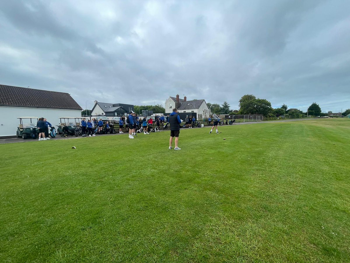 WHS_ECAs's tweet photo. The Whitmore High Golf Championships are up and running. Good luck all. Have fun 
@ValeSportsTeam1 
@WhitmoreHigh 
@WhitmoreHighPE https://t.co/9Bt6oxsonw