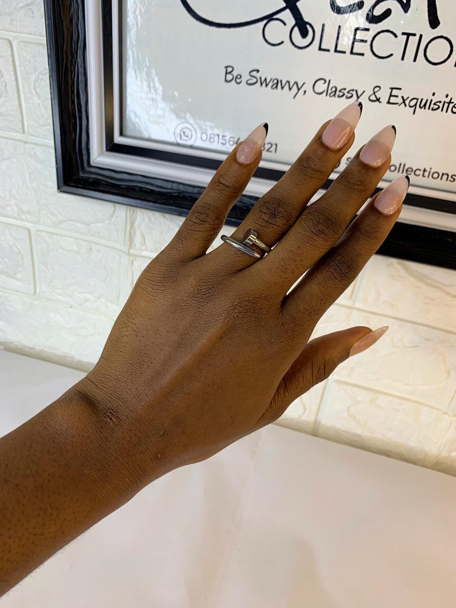 SeaFaCollection's tweet photo. The nail steel ring ๐๐
Simple and stylish
Skin friendly and non-tarnish
Price: 2,000 Naira
Size: 7/8
To order, send a dm.
#SeaFaCollections #nontarnishsteelrings #ringsinLagos #jewelerinLagos https://t.co/NeBVaZLH4Y