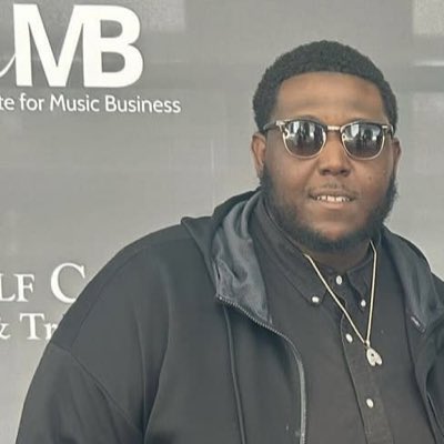 SyntrellYoung91's tweet photo. #NewProfilePic https://t.co/mLzyaWVwq1