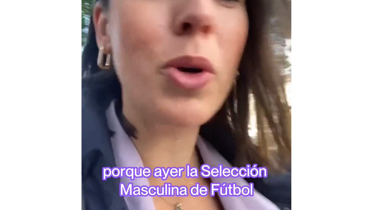 Sr_Donze's tweet photo. Irene Montero ha borrado un vídeo diciendo que los goles del partido contra Francia los marcaron Lamal y Williams. No vio el partido y no sabe que el segundo gol fue de Olmo. Solo utiliza a las personas racializadas para hacer política. Insufrible lo de esta chica. https://t.co/tTqcjtEL21