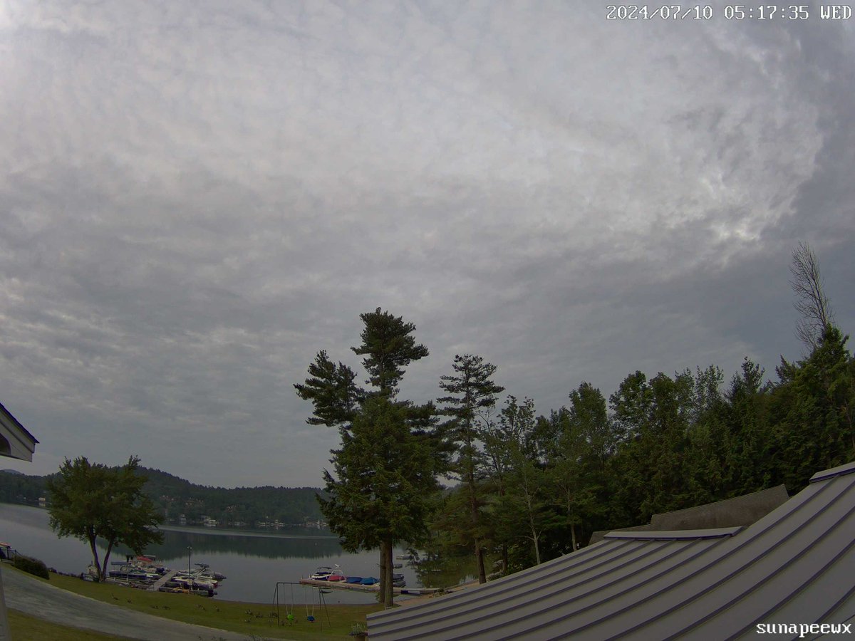 sunapeewx's tweet photo. 10 Jul 2024—Good morning #Sunapee. The sunrise this morning was at 5:17 AM. The forecast high for today is 83ºF #NewHampshire #weather #NHwx https://t.co/4ReHGAEjWt