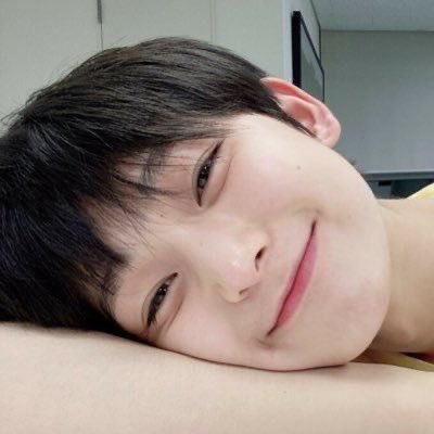 hii i'm looking for new #moots esp #engene yaa 🌟___🌟 ayo jbjb dan berteman denganku!! 😲🫶🏻 help rt &amp; like yaa guys biar sampai ke temen2 engene yang lain let's gaauurrr 🚗💨
