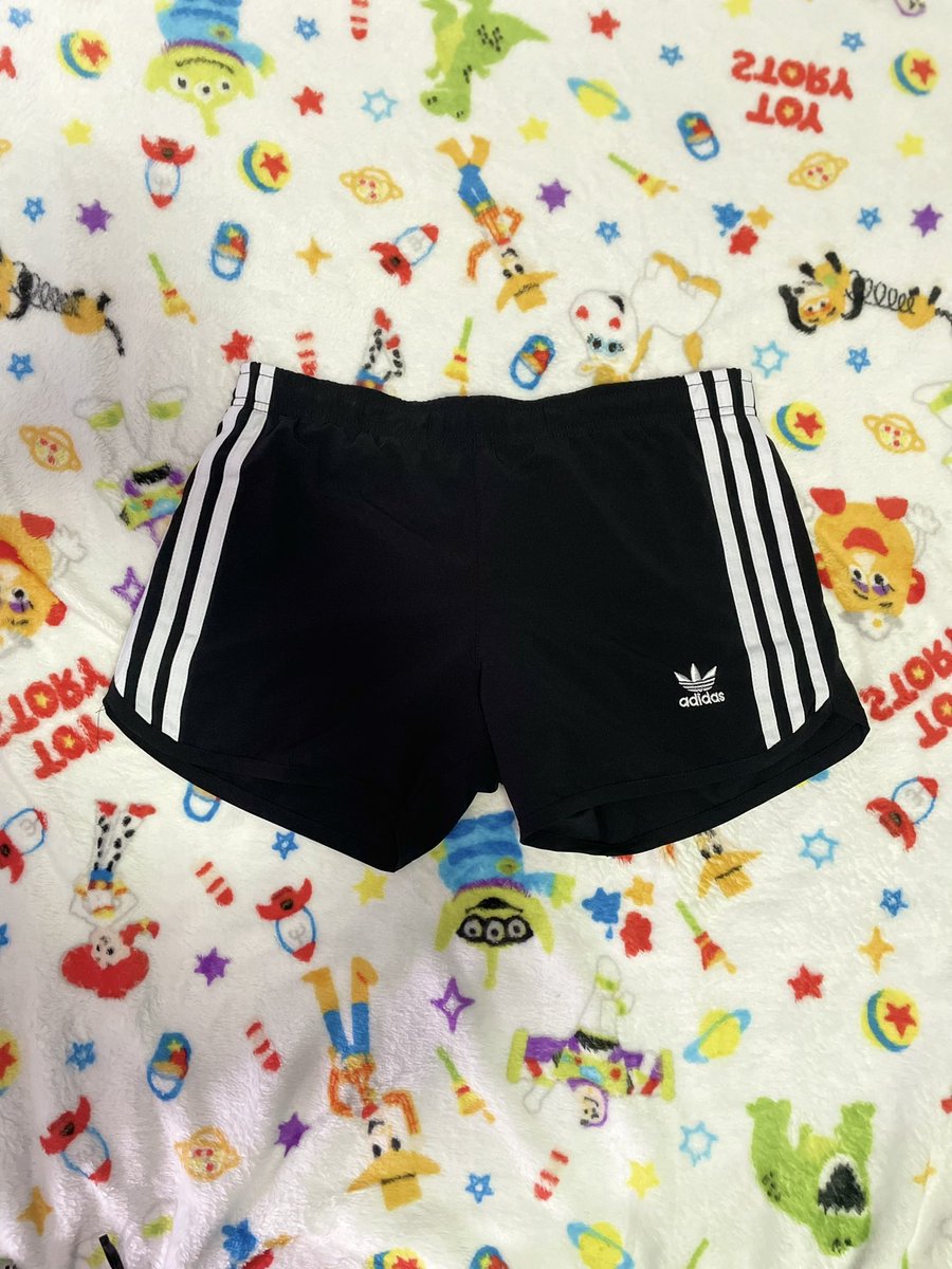 ᴛᴏᴛᴏʀᴏ ʙᴏᴏᴋꜱʜᴏᴘ tweet media