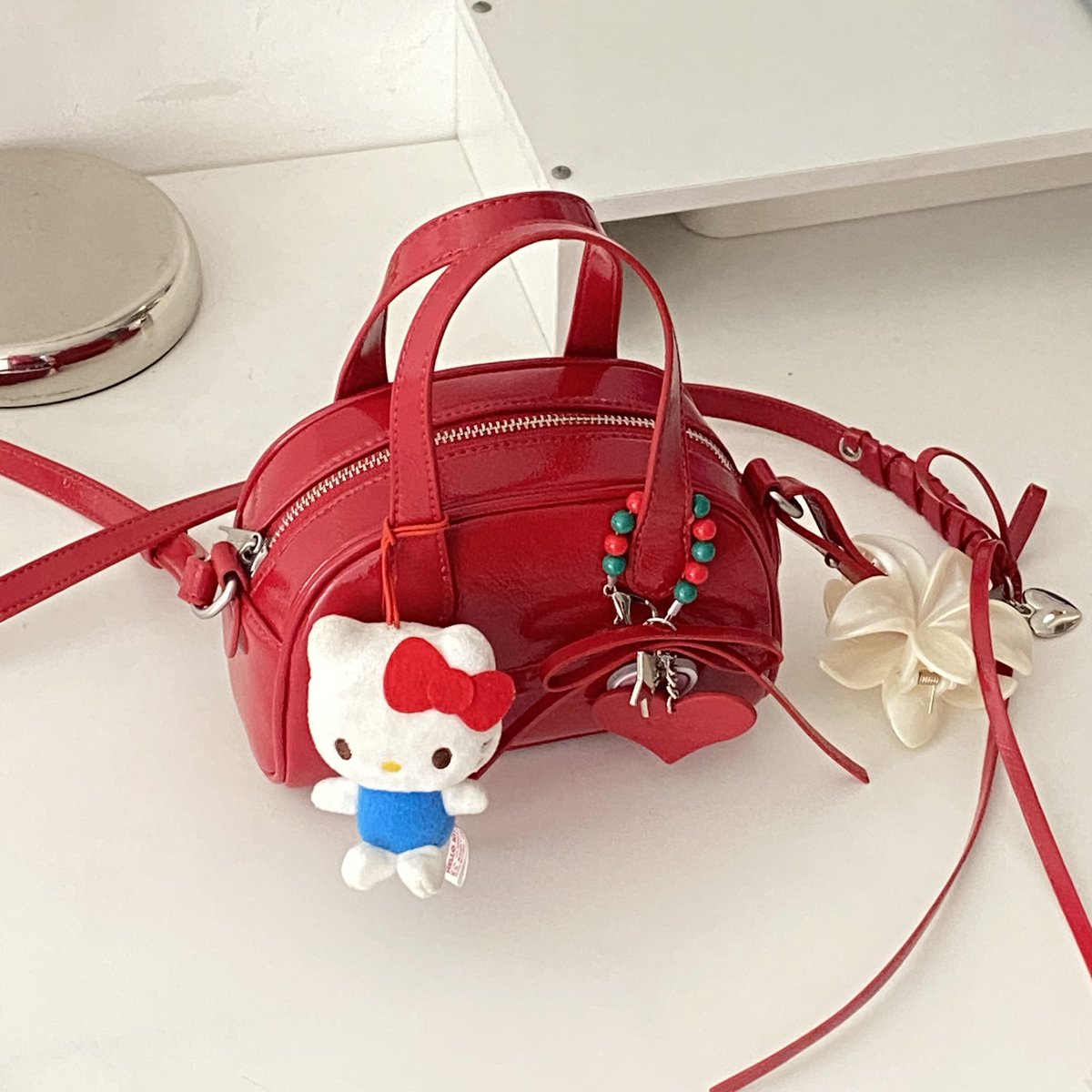 🍒 tweet media