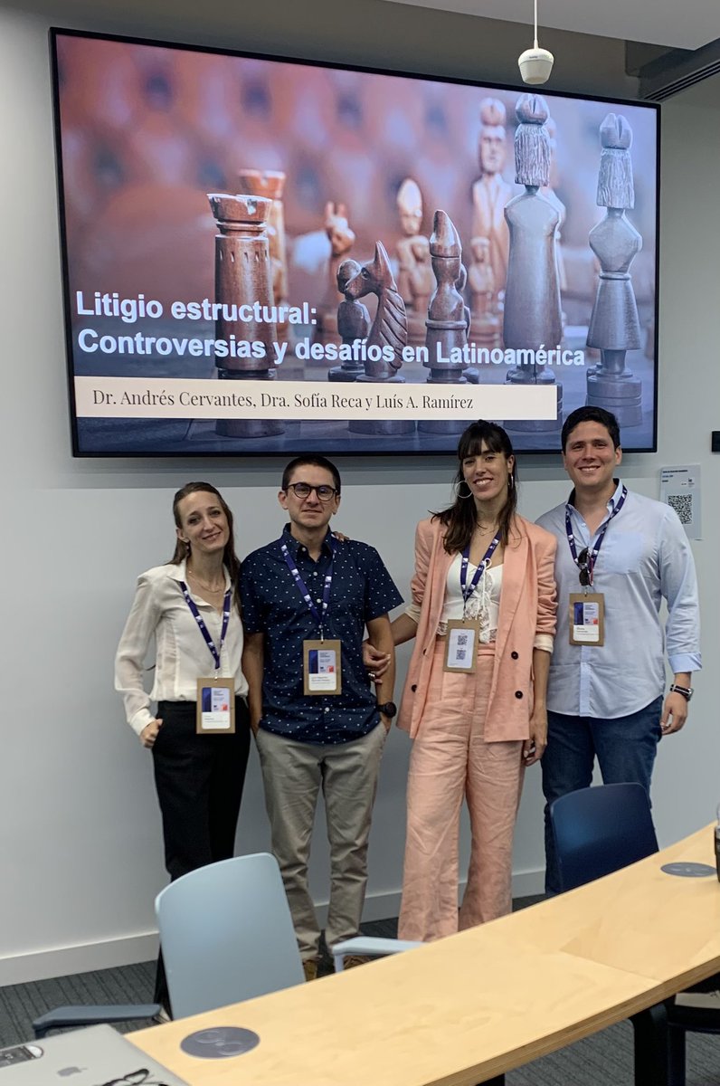 Panel “Litigio estructural: controversias y desafíos en Latinoamérica” en <a href="/ICON__S/">ICON•S</a> con queridos amigos y colegas <a href="/ACervantes_EC/">Andrés Cervantes</a>  @luis y <a href="/LunaManciniB/">Luna Mancini</a> oficiando de chair. <a href="/iesebschool/">IESE Business School</a>
