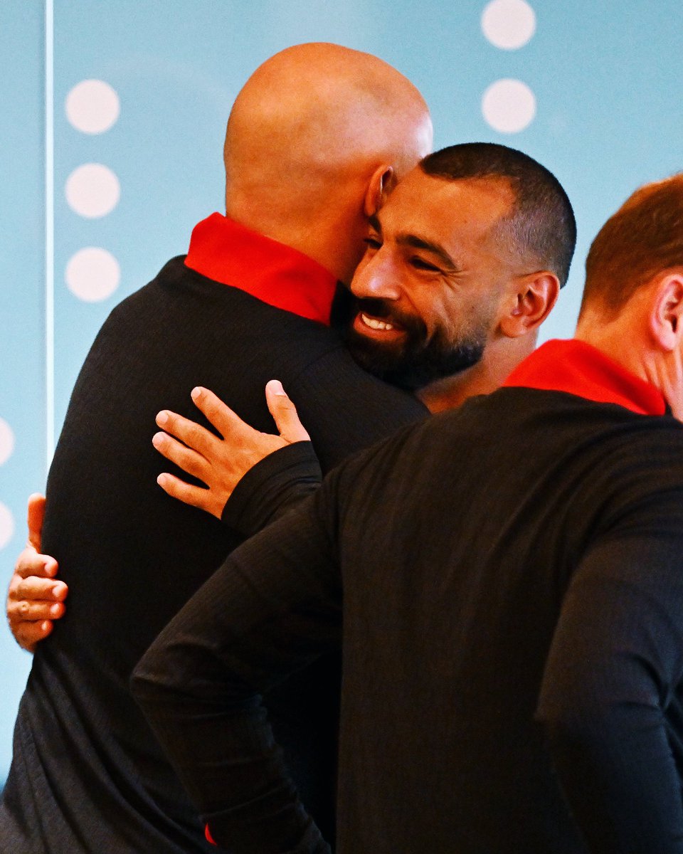 mo_salah82's tweet photo. With the new coach https://t.co/WKgPyqIQJM