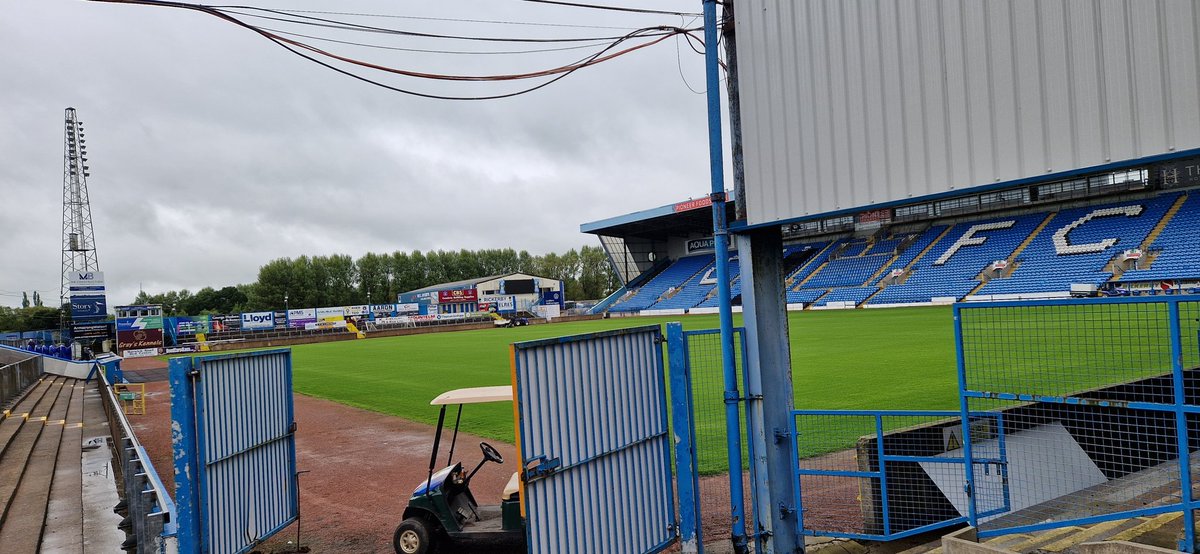 When the <a href="/officialcufc/">Carlisle United</a> club shop is closed and you're driving back to Essex later, got to take advantage of the open gate to get a glimpse of mecca and the new pitch <a href="/cusclbontour/">CUSC London Branch</a> #COYB