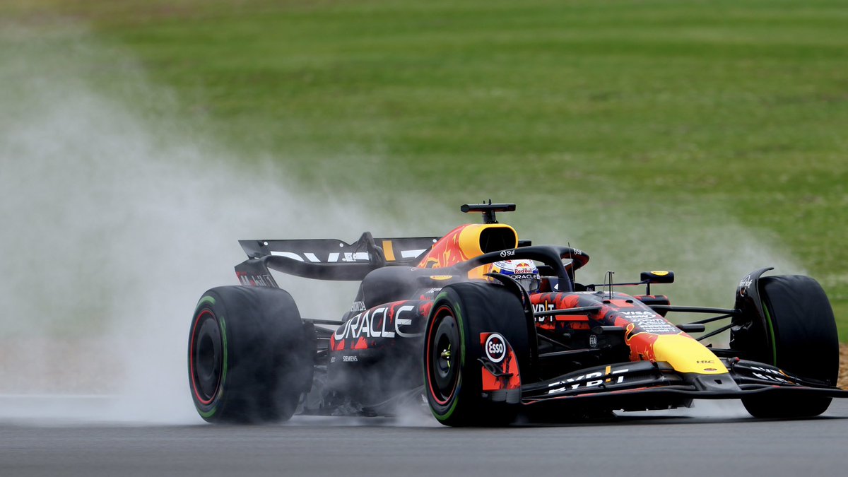 redbullracing's tweet photo. Still not over that red in the rain 😍☔️

#F1 || #BritishGP 🇬🇧 https://t.co/IIeNfljTq0