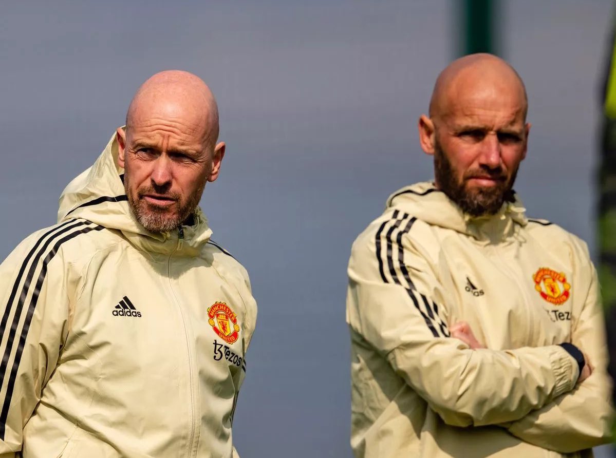 FabrizioRomano's tweet photo. 🔴 Ten Hag’s assistant Mitchell van der Gaag leaves Man Utd as contract will be terminated.

Ruud van Nistelrooy’s arrival, 100% confirmed. https://t.co/pXOh5LbrMv