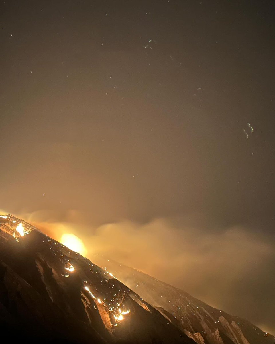 منطقه حفاظت شده خائیز در این آتش وحشتناک بی رحمانه می سوزد.